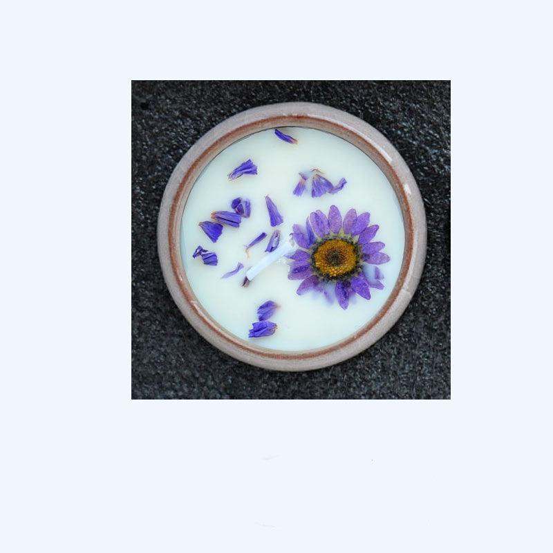 Ceramic Cup with Dried Flowers and Fragrant Candles - Cozy & Elegant