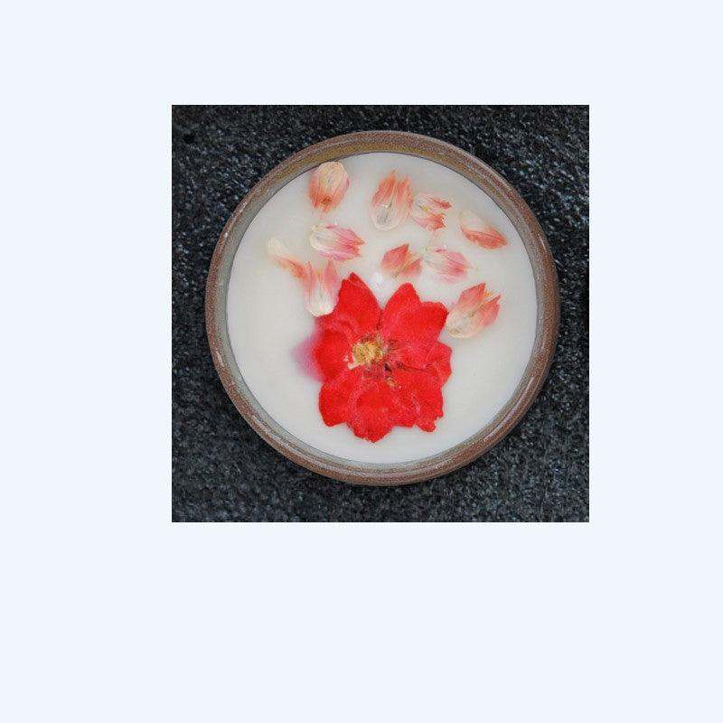 Ceramic Cup with Dried Flowers and Fragrant Candles - Cozy & Elegant