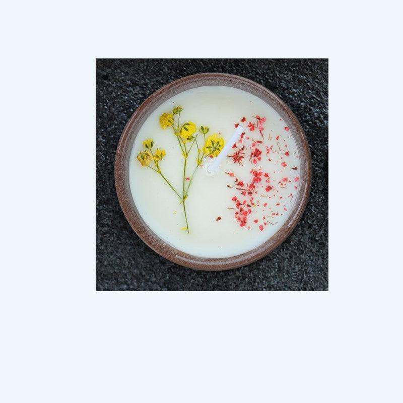 Ceramic Cup with Dried Flowers and Fragrant Candles - Cozy & Elegant