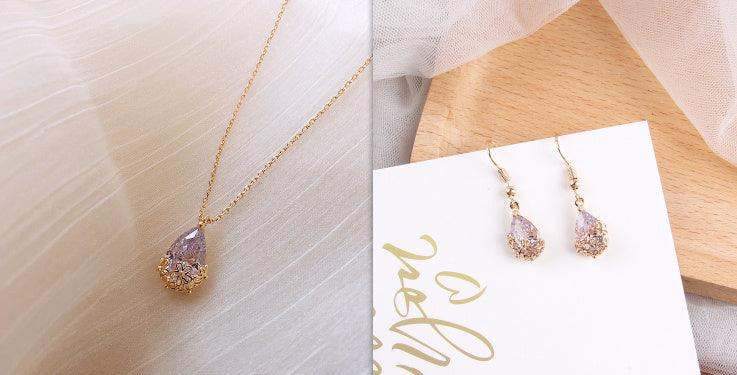 Crystal Water Drop Pendant Necklace for Women - Elegant and Stylish!